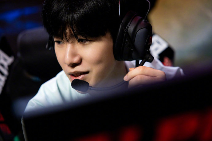 往往決定於 往往決定於